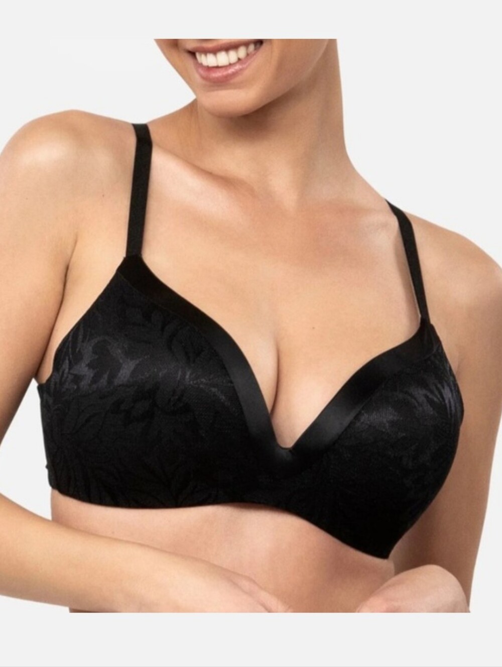 UNDEROUTFIT Satin Grace 3D Molded Bra Black Lace Style 1258 XL